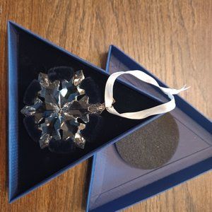 2012 Swarovski Christmas Ornament in Crystal . new in box. made in austria